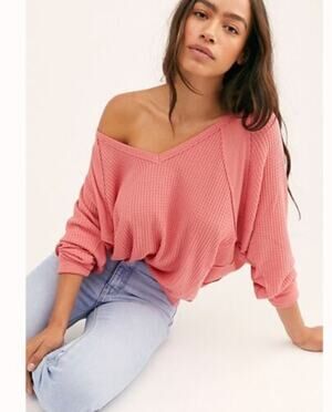 Free People Santa Clara thermal waffle knit V-neck long sleeve pink sz M